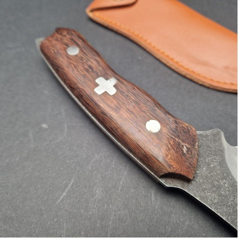 Cutit camping, pescuit și drumetie Swiss, 25cm, maner lemn, teaca lama FeroCut FR17