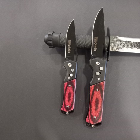 Set hobby 3 piese, Cutit macelarie fier forjat i9FF si 2 Briceage Columbia cu lama otel inox Set hobby 3 piese, Cutit macelarie fier forjat i9FF si 2 Briceage Columbia cu lama otel inox