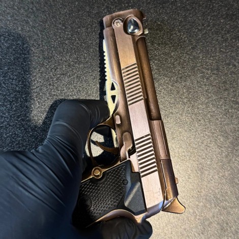 Brichetă decorativă pistol briceag, reincarcabila, bronz, BRI-BBRZ