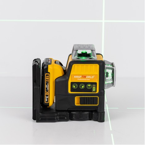 Nivela laser verde 3D Kraftworld, 2 acumulatori 18V 3Ah, 3 fascicule